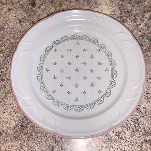 Victoriana vintage 1988 pink rose salad plate